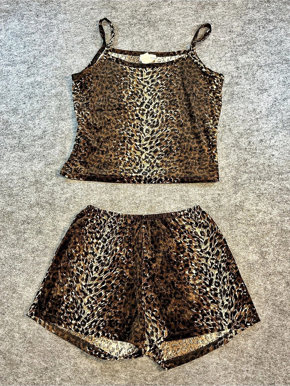 In Charge VINTAGE Velour 90s Whimseygoth Animal Print Pajama Set Size Large